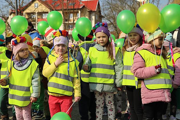 Wiosenny konkurs marzann nad rzeką Łebą