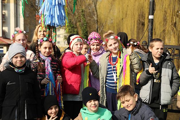 Wiosenny konkurs marzann nad rzeką Łebą