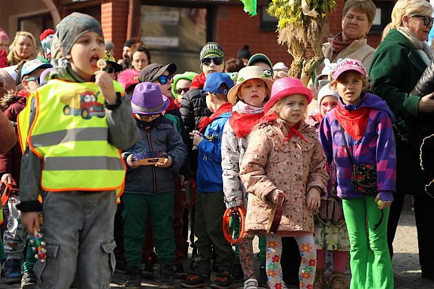 Wiosenny konkurs marzann nad rzeką Łebą