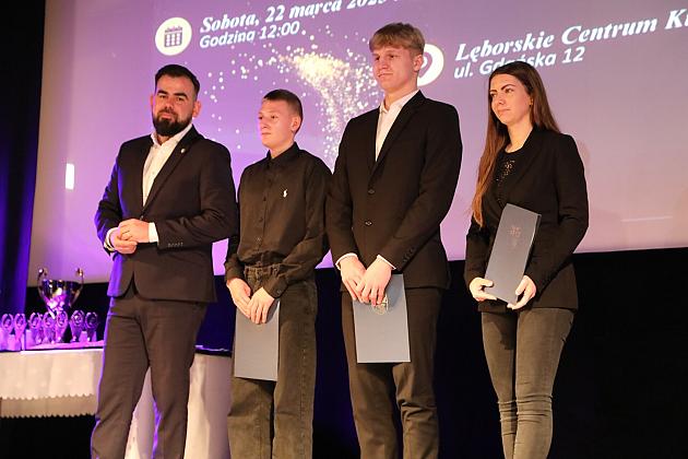 Najlepsi sportowcy nagrodzeni na uroczystej gali