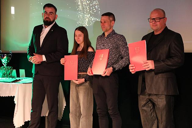 Najlepsi sportowcy nagrodzeni na uroczystej gali