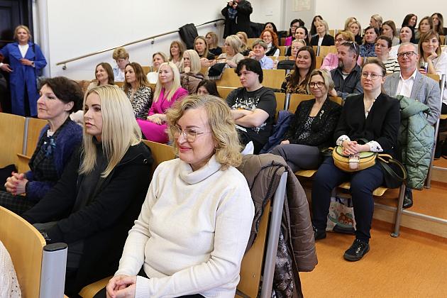 Dzieci i młodzież potrzebują poczucia bezpieczeństwa, aby móc rozwijać się