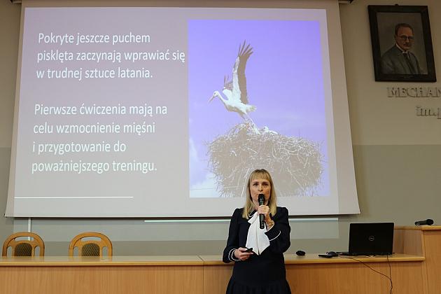 Dzieci i młodzież potrzebują poczucia bezpieczeństwa, aby móc rozwijać się