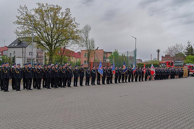 Dzień Strażaka w Lęborku. Zasłużone medale, nagrody i wyróżnienia