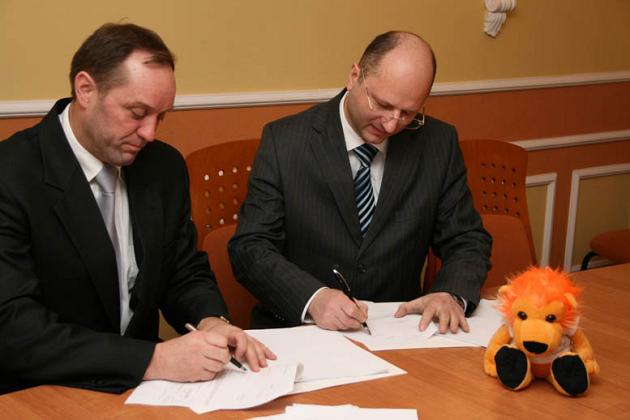 Umowa na 4 mln zł dofinansowania na kanalizację deszczową i podczyszczanie wód deszczowych