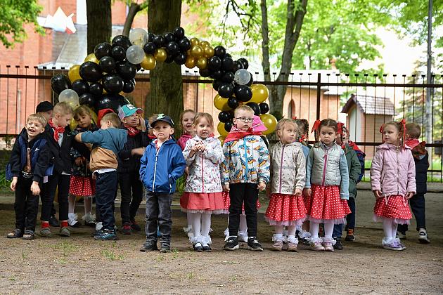 Diamentowy jubileusz Przedszkola Nr 6 – 60 lat troski, zabawy i edukacji
