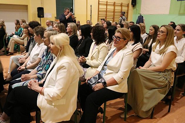 „Jedynka” świętuje 80 lat! Uroczysta gala z okazji jubileuszu najstarszej szkoły podstawowej w Lęborku