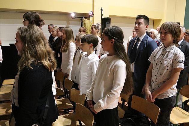 „Jedynka” świętuje 80 lat! Uroczysta gala z okazji jubileuszu najstarszej szkoły podstawowej w Lęborku