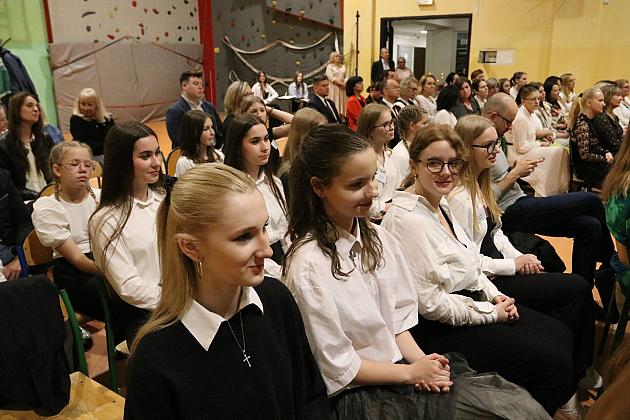 „Jedynka” świętuje 80 lat! Uroczysta gala z okazji jubileuszu najstarszej szkoły podstawowej w Lęborku