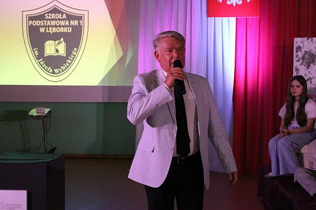 „Jedynka” świętuje 80 lat! Uroczysta gala z okazji jubileuszu najstarszej szkoły podstawowej w Lęborku