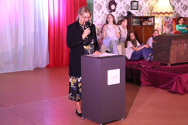 „Jedynka” świętuje 80 lat! Uroczysta gala z okazji jubileuszu najstarszej szkoły podstawowej w Lęborku