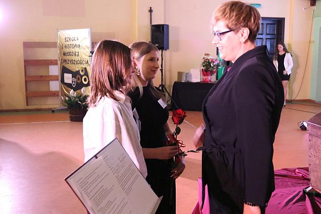 „Jedynka” świętuje 80 lat! Uroczysta gala z okazji jubileuszu najstarszej szkoły podstawowej w Lęborku