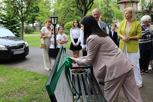 „Jedynka” świętuje 80 lat! Uroczysta gala z okazji jubileuszu najstarszej szkoły podstawowej w Lęborku