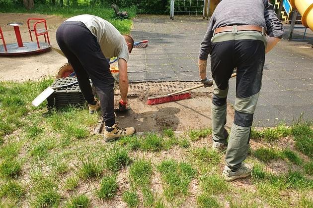 Place do zabawy bezpieczniejsze i piękniejsze – ruszył kompleksowy przegląd placów zabaw