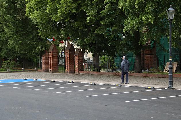 Remont nawierzchni na placu św. Jakuba Ap.