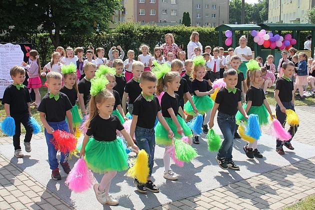 Taniec, uśmiech i radość – taki był III. Festiwal Tańca w Przedszkolu nr 9