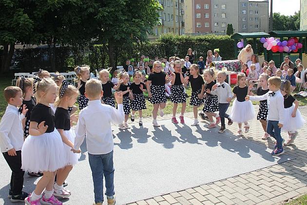 Taniec, uśmiech i radość – taki był III. Festiwal Tańca w Przedszkolu nr 9