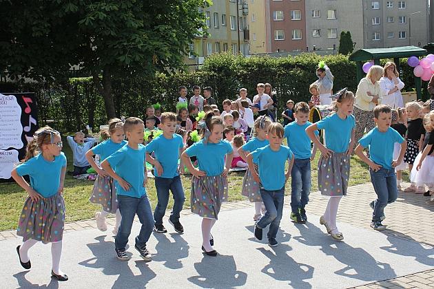 Taniec, uśmiech i radość – taki był III. Festiwal Tańca w Przedszkolu nr 9