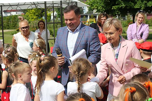 Taniec, uśmiech i radość – taki był III. Festiwal Tańca w Przedszkolu nr 9