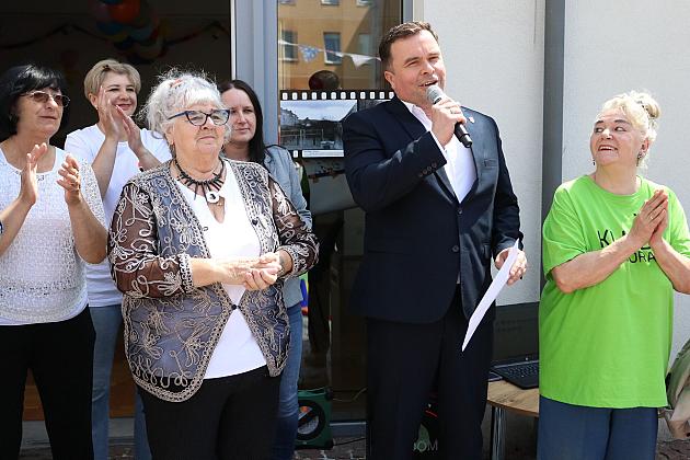 Barwna parada rozkręciła piąty Festiwal Uliczny w Lęborku. Szykujcie się na weekend pełen atrakcji!