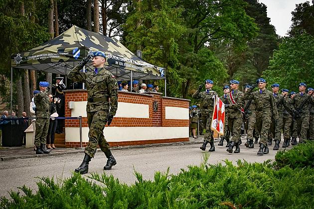 Święto 1. Lęborskiego Batalionu Zmechanizowanego – z dumą, honorem i sercem dla Ojczyzny