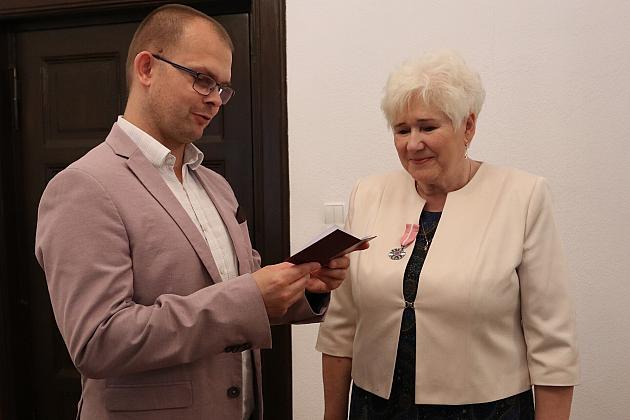 Złote Gody w lęborskim ratuszu – uhonorowanie małżeństw z ponad półwiecznym stażem