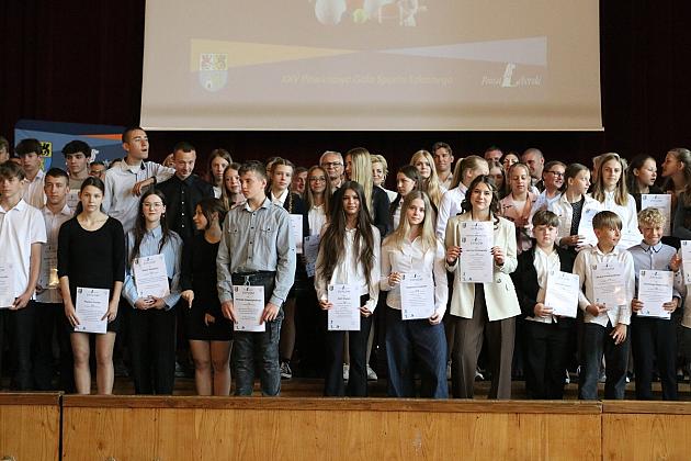 Najlepsi sportowcy wśród uczniów nagrodzeni na XXV Gali Sportu Szkolnego