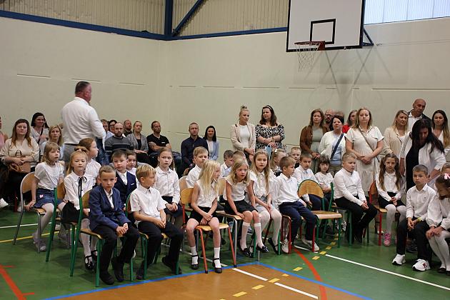 „Wypływamy na szerokie wody” – zakończenie roku szkolnego w SP nr 8