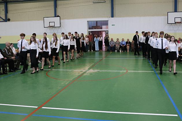 Uroczyste pożegnanie absolwentów Szkoły Podstawowej nr 5