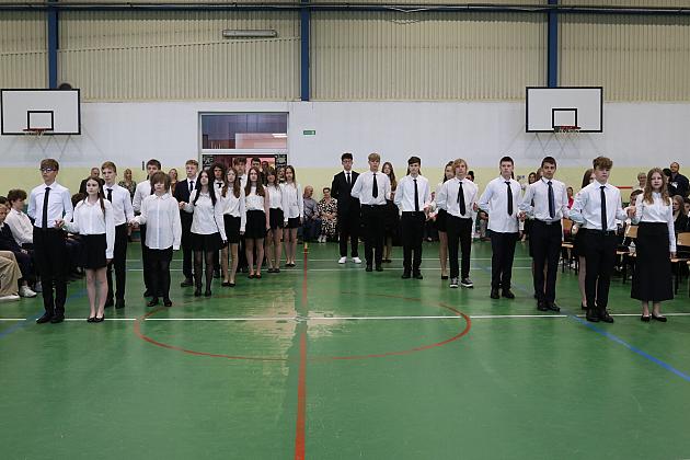 Uroczyste pożegnanie absolwentów Szkoły Podstawowej nr 5