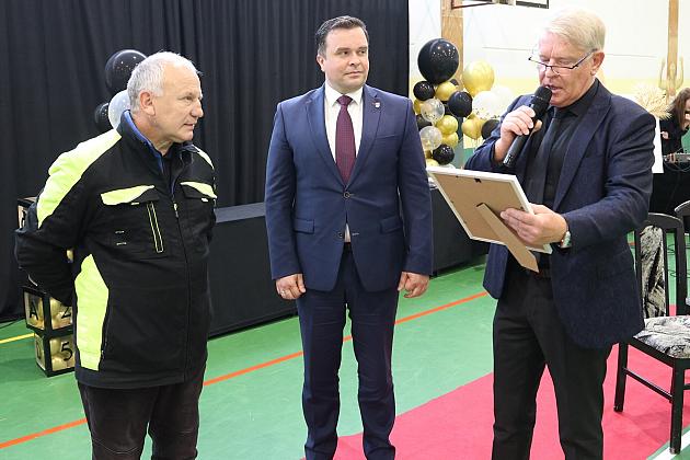 Uroczyste pożegnanie absolwentów Szkoły Podstawowej nr 5