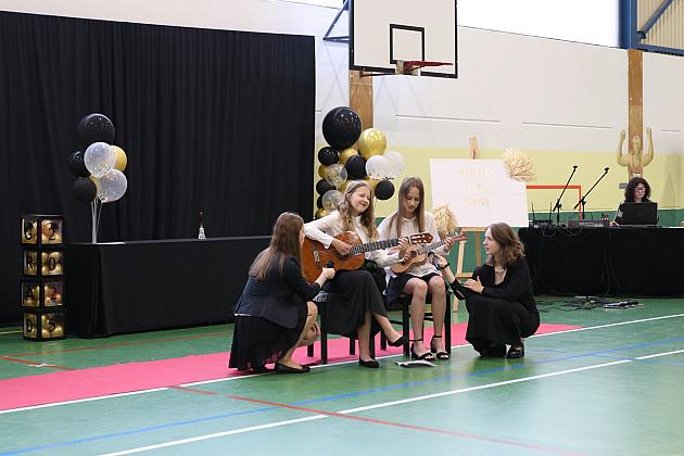 Uroczyste pożegnanie absolwentów Szkoły Podstawowej nr 5