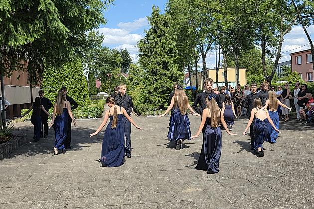 Uroczyste zakończenie roku szkolnego klas VIII w SP7