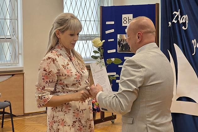 Uroczyste zakończenie roku szkolnego klas VIII w SP7