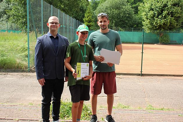 Aktywne lato na kortach. Rozstrzygnięto Wakacyjny Turniej Tenisa Ziemnego