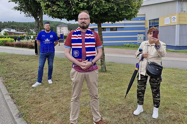 Symboliczne odsłonięcie tablicy „Rondo Lęborskiego Klubu Sportowego POGOŃ”
