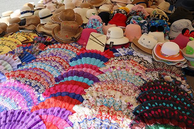 Kolorowe stoiska, regionalne smaki i rękodzieło – magia Jarmarku św. Jakuba!