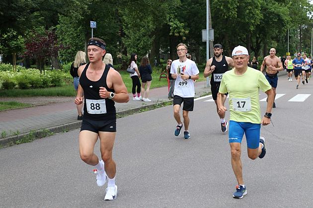 Adam Głogowski ponownie nie do zatrzymania w Biegu św. Jakuba!