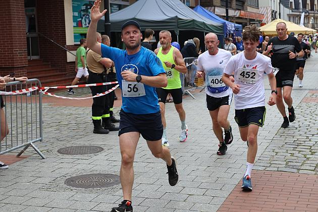 Adam Głogowski ponownie nie do zatrzymania w Biegu św. Jakuba!