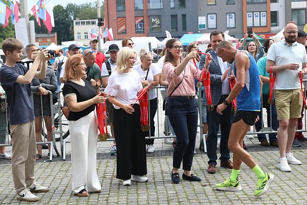 Adam Głogowski ponownie nie do zatrzymania w Biegu św. Jakuba!