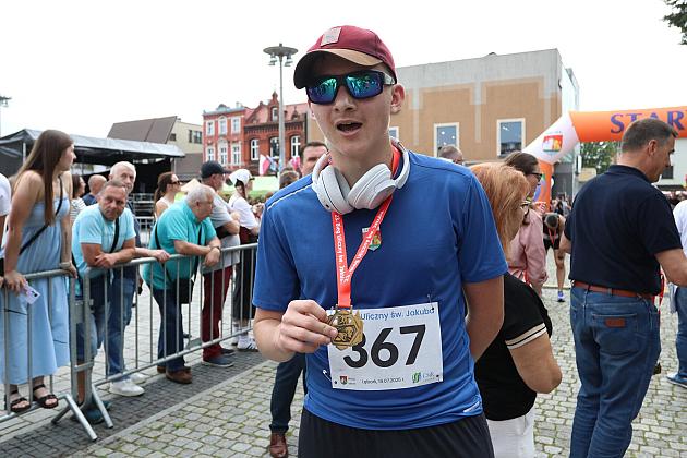 Adam Głogowski ponownie nie do zatrzymania w Biegu św. Jakuba!