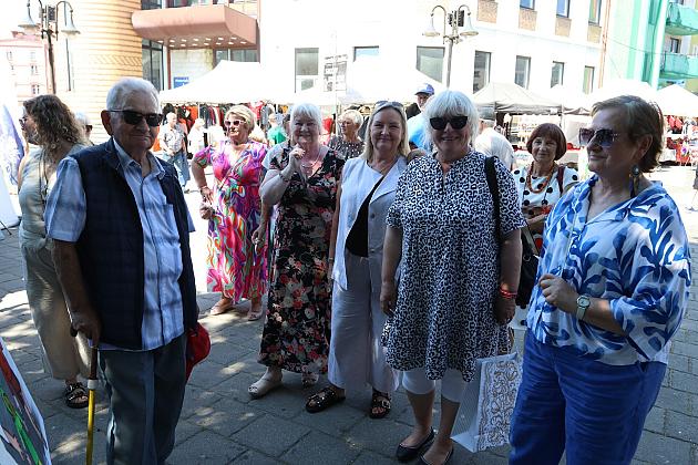Sztuka w sercu miasta – plener malarski „Weduta” podsumowany podczas Jarmarku św. Jakuba