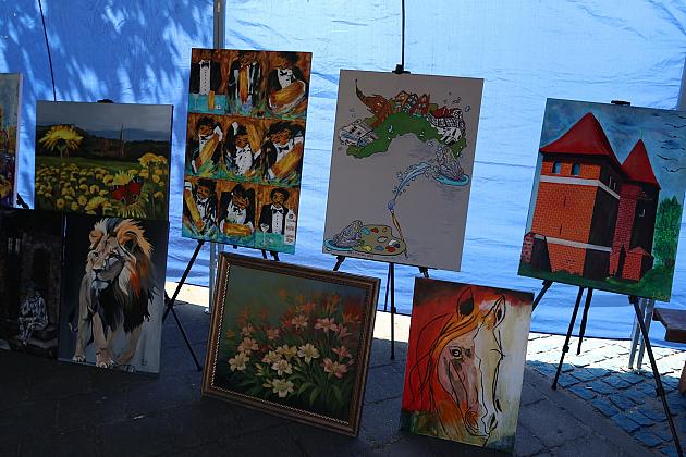 Sztuka w sercu miasta – plener malarski „Weduta” podsumowany podczas Jarmarku św. Jakuba