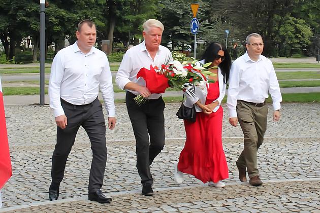 W hołdzie obrońcom Ojczyzny - Lębork uczcił Święto Wojska Polskiego