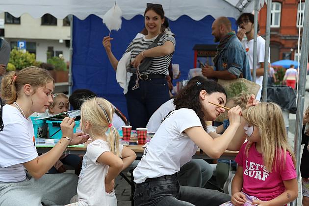 Kreatywna zabawa i muzyczne emocje podczas Pożegnania Lata