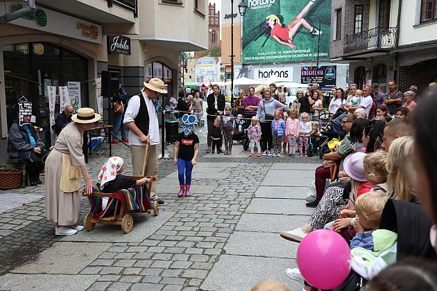 Kreatywna zabawa i muzyczne emocje podczas Pożegnania Lata