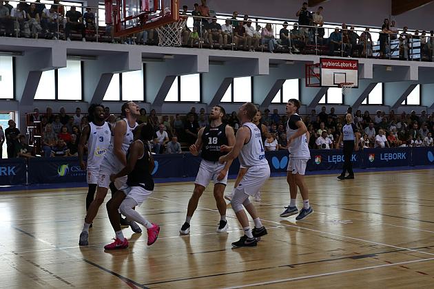 Święto koszykówki w Lęborku. Emocje do ostatniego gwizdka!