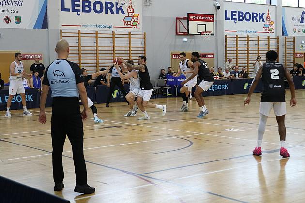 Święto koszykówki w Lęborku. Emocje do ostatniego gwizdka!