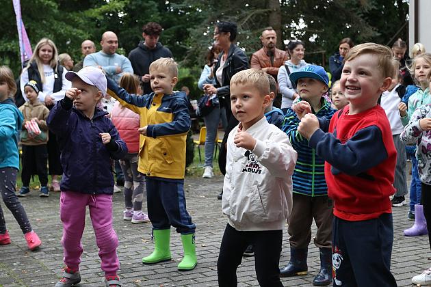 Rodzinno - sportowy piknik w Przedszkolu nr 10