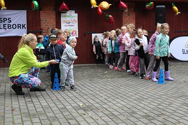 Rodzinno - sportowy piknik w Przedszkolu nr 10